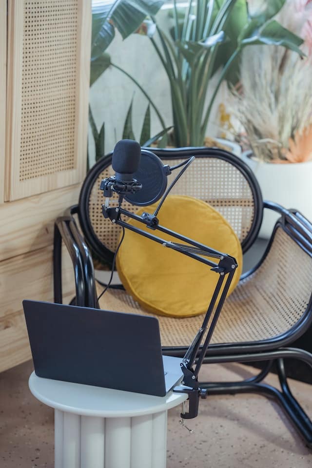 Successful Brand Podcasting